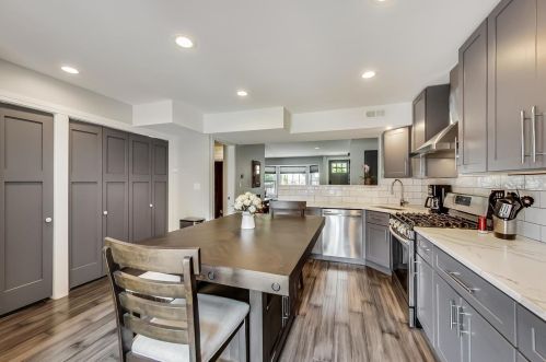 1719 17th St, Chicago IL  60608-1909 exterior