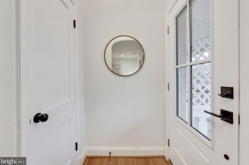 504 Glendale Ave, Alexandria VA 22301-1602 exterior