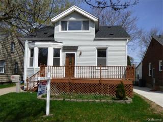 343 Spencer St, Detroit MI  48220-2575 exterior