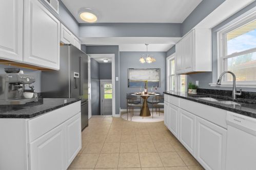 9225 Sacramento, Chicago IL 60805-2637 exterior