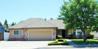 2010 Castleview Dr, Turlock, CA 95382-2895