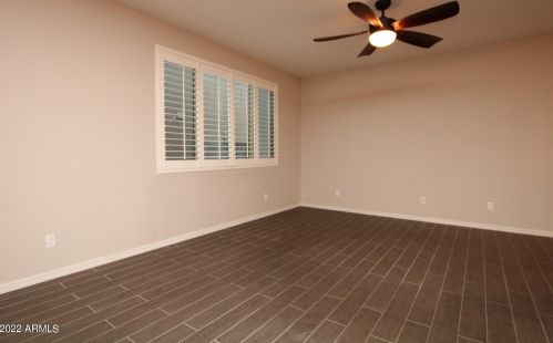 295 Scott Dr, Chandler AZ  85225 exterior