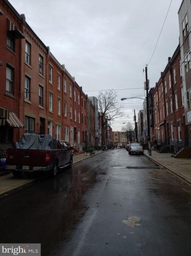 1804 Bouvier St, Philadelphia PA 19121-3339 exterior