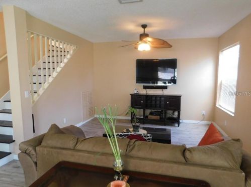 5105 Corvette Dr, Tampa FL 33624-1014 exterior