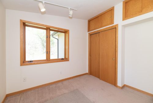 6450 2 St, Kalamazoo MI 49007-4909 exterior