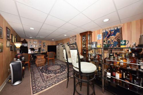 11014 Derby Ave, Milwaukee WI 53225-4452 exterior