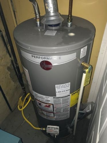 1322 Lowrie St, Pittsburgh PA 15212-4326 exterior