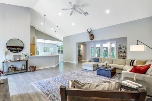 180 23 St, Naples FL 34120-1818 exterior