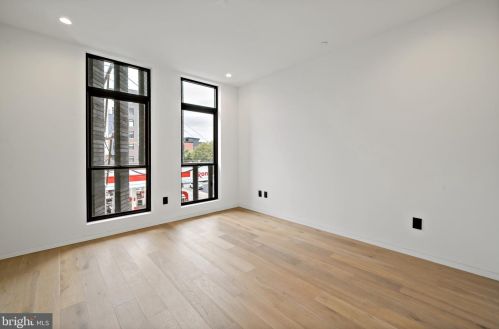 1355 Kater St, Philadelphia PA 19147-1817 exterior