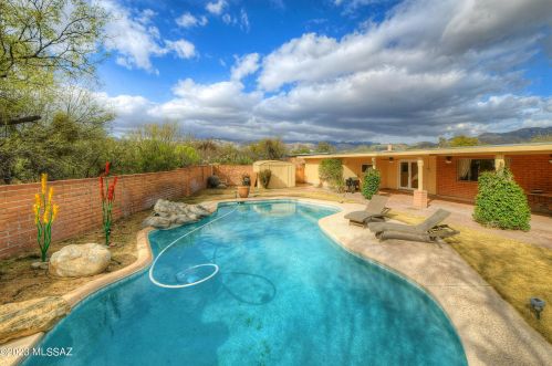 12500 Calle Tatita, Tucson AZ  85749-9736 exterior