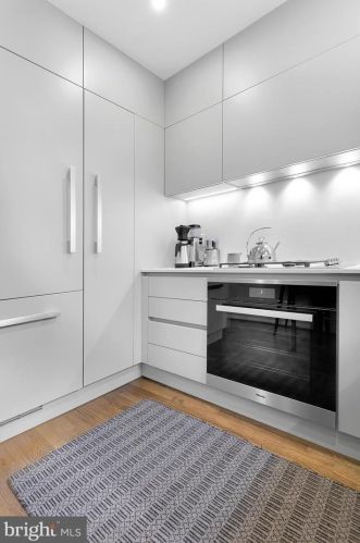 418 5th St, Washington DC  20003-2051 exterior