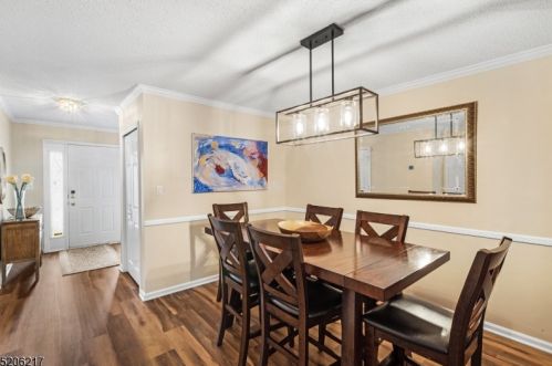 1502 Bayley Ct, Bridgewater NJ  08807-3553 exterior