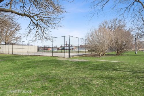 5030 Leavitt St, Chicago IL  60625-1827 exterior