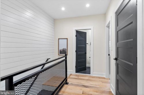 32 Franklin St, Washington DC  20002-1008 exterior