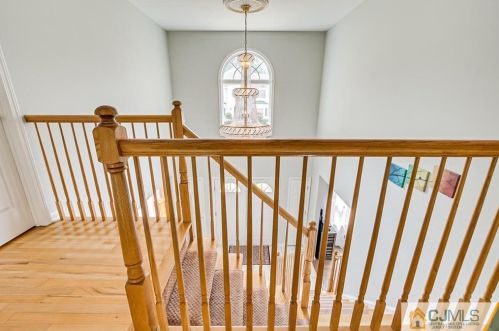 16 Sonia Ct, Edison NJ 08820-4443 exterior