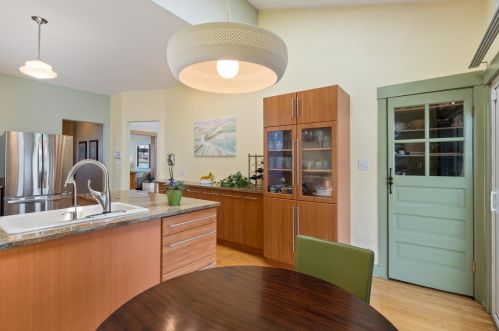 2614 Lawndale Ave, Chicago IL 60655-3313 exterior