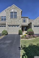 1933 Limestone Dr, Hummelstown, PA 17036-7020