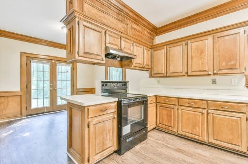 3032 Chesterfield Ct, Lithonia GA 30039-4683 exterior