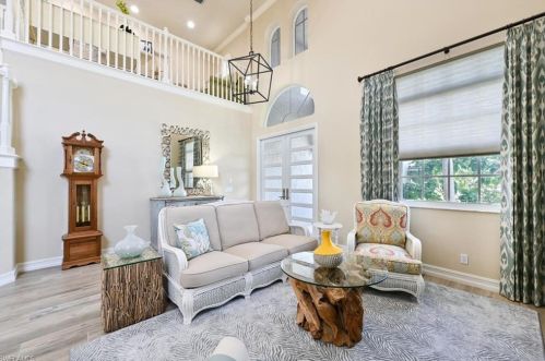 5631 Lago Villaggio Way, Naples FL 34104-5739 exterior