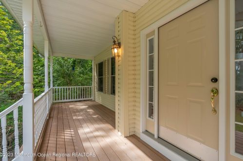 990 Farmingdale Rd, Jackson Twp, NJ 08527-1369