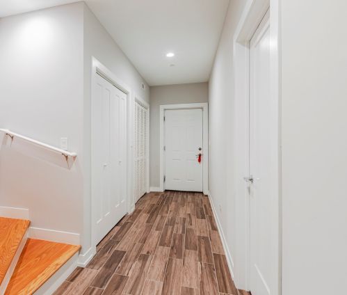 3541 Maplewood Ave, Chicago, IL 60632-1020