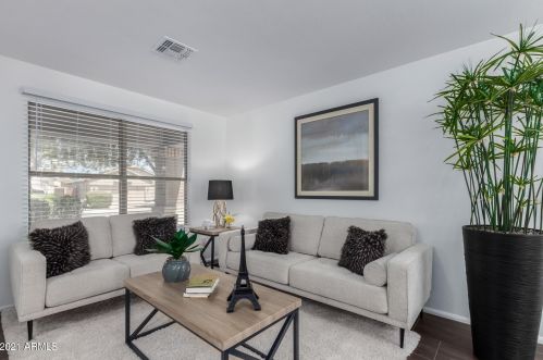 20910 37th Pl, Phoenix AZ  85050-4863 exterior