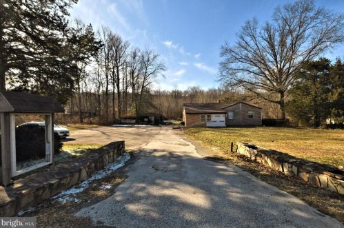 1781 Pottstown Pike, Pottstown, PA 19465-8677