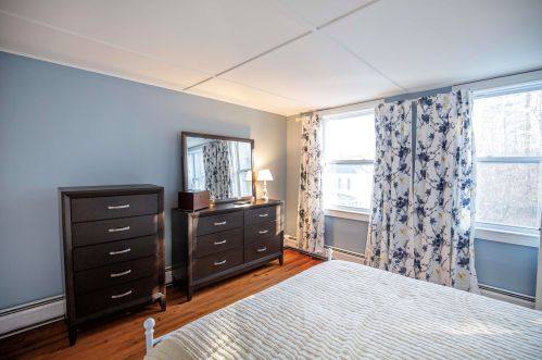 56 Walker St, Concord NH  03301-3162 exterior