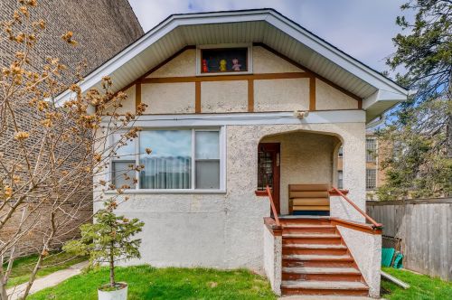 7318 Hamilton Ave, Chicago, IL 60645-2013