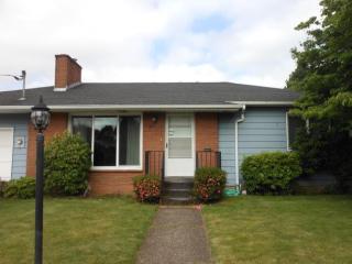 2609 80th Ave, Portland, OR 97206-1033