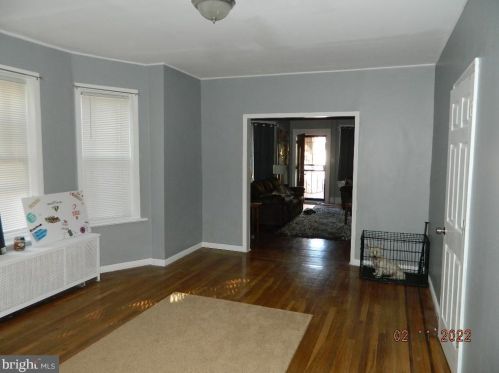 34 Dean Ave, Trenton NJ 08618-5201 exterior