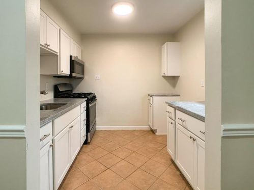 152 Bryant Dr, Pittsburgh PA 15235-4627 exterior