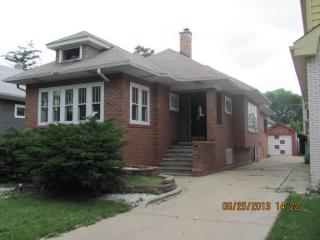 1245 16th Ave, Broadview, IL 60153-1847