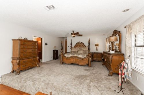 309 Rolling Oaks Ln, San Antonio TX 78253-5354 exterior