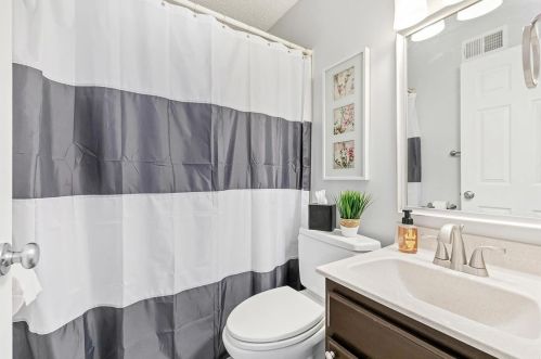 7130 Circleview Dr, Saint Louis MO 63123-1603 exterior