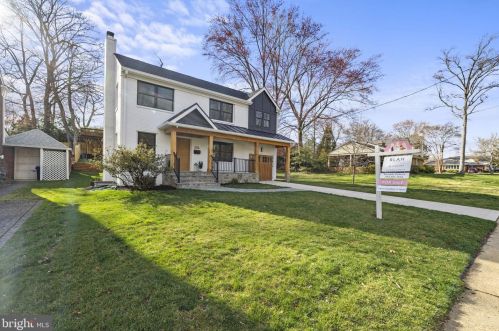 2706 Valley Dr, Alexandria VA  22302-2845 exterior