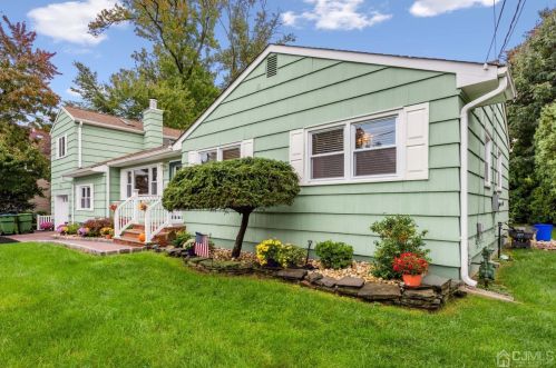 261 Sherman Ave, Edison, NJ 08820-1207