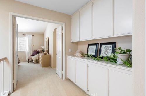 2375 Cascade, Tustin CA exterior