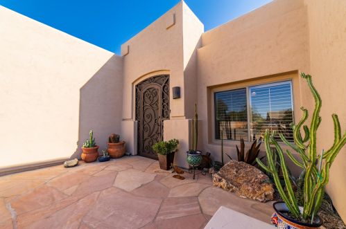 907 Night Heron Dr, Green Valley AZ 85614-6016 exterior