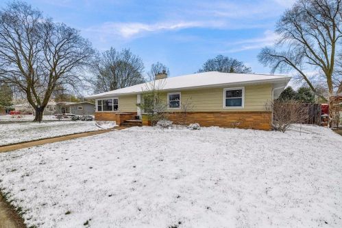 4510 Odana Rd, Madison WI  53711-1445 exterior