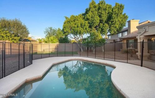 1182 Honeysuckle Ln, Chandler, AZ 85248-3704