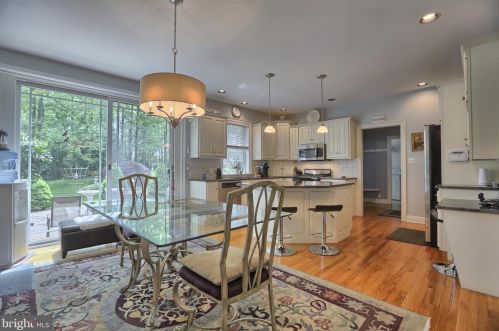 1014 Peggy Dr, Hummelstown PA 17036-9025 exterior