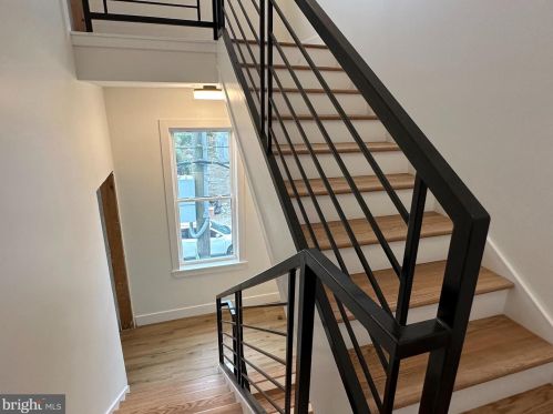 1500 Dickinson St, Philadelphia PA 19146-4757 exterior