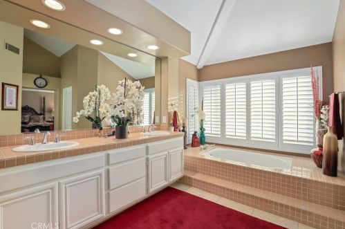 45473 Camino Monzon, Temecula CA 92592-1300 exterior