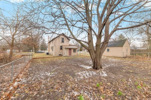 2822 Mount Olivet Rd, Kalamazoo MI 49004-1833 exterior