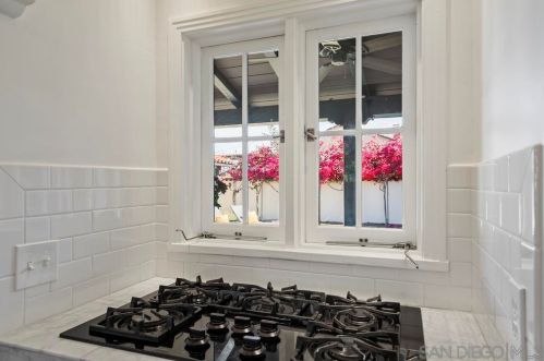 4875 Alder Dr, San Diego CA  92116-2325 exterior