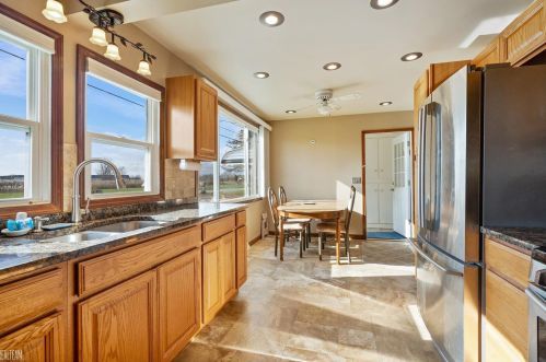 6334 Marina Dr, Algonac MI 48001-4212 exterior