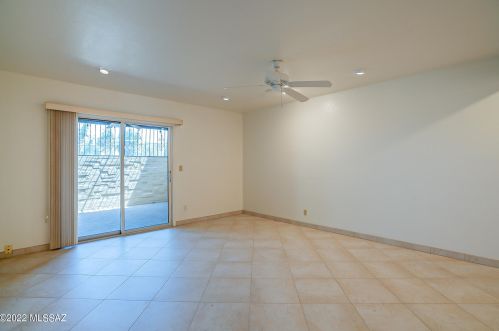 5229 Alta Vis St, Tucson AZ 85716-2138 exterior