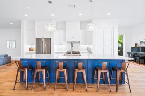 1911 Alegria Rd, Austin TX 78757-3219 exterior