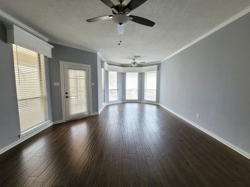 33111 Whitley Ct, Fulshear TX 77441-4301 exterior